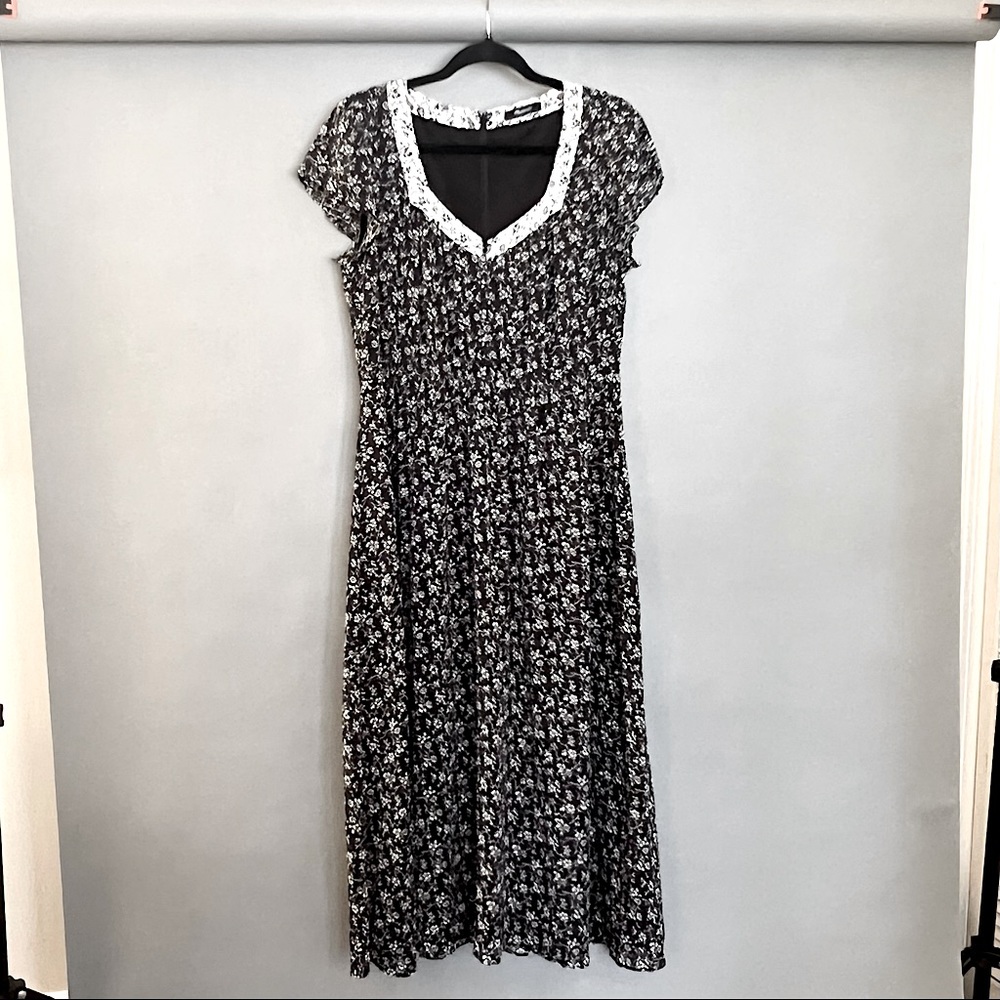 Madewell black and white floral dress size 10